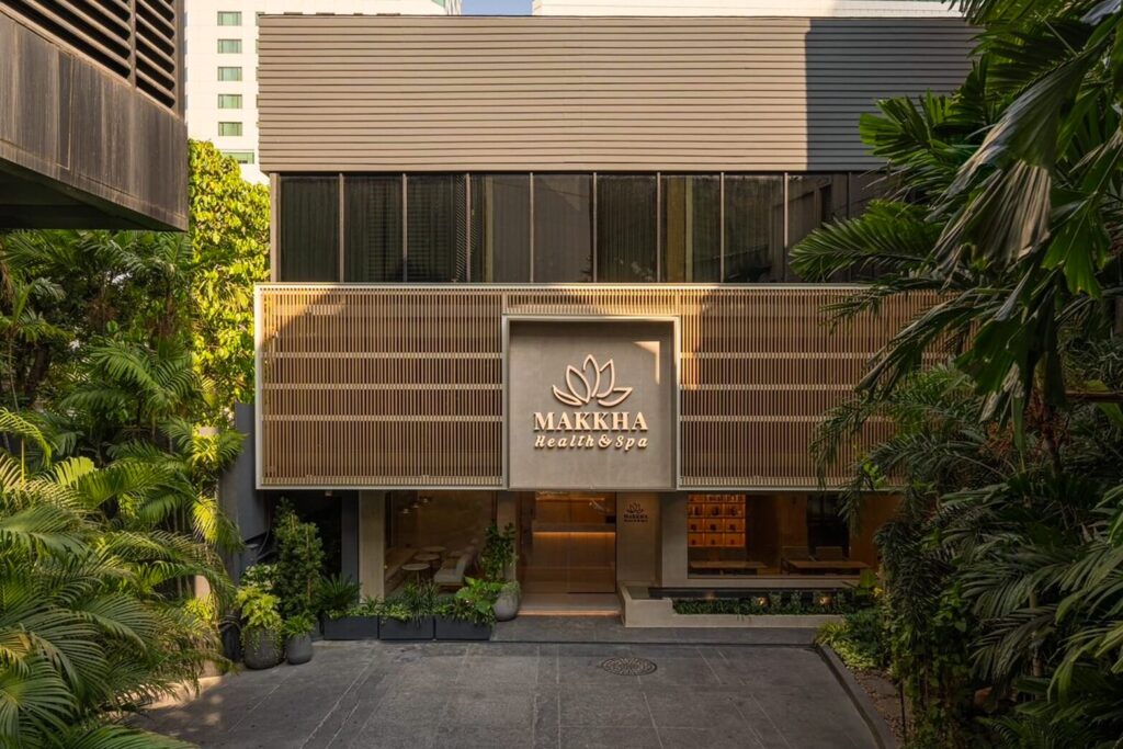 Makkha Health and Spa BTS Asok Bangkok Spa Makkha spa in bangkkok
