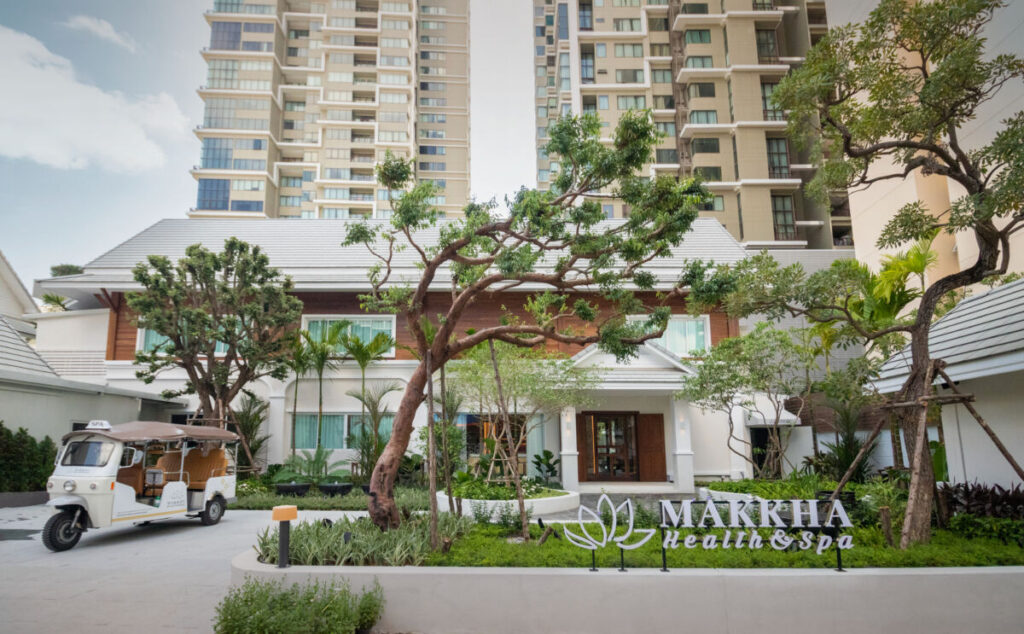 makkha spa sukhumvit 24 front