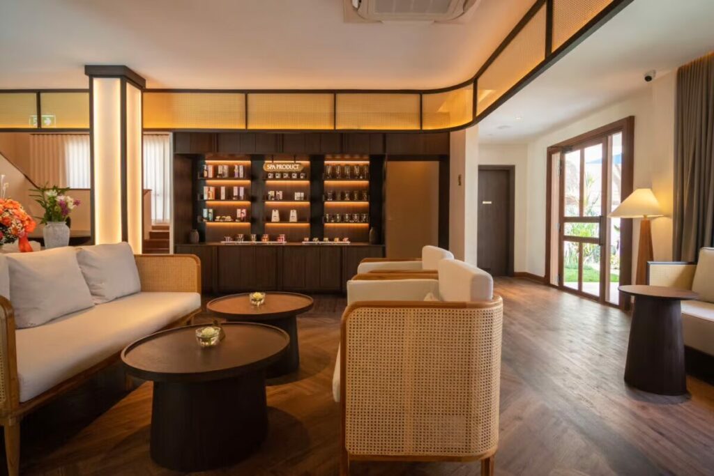 makkha-spa spa-lounge hotel-lobby rattan-furniture