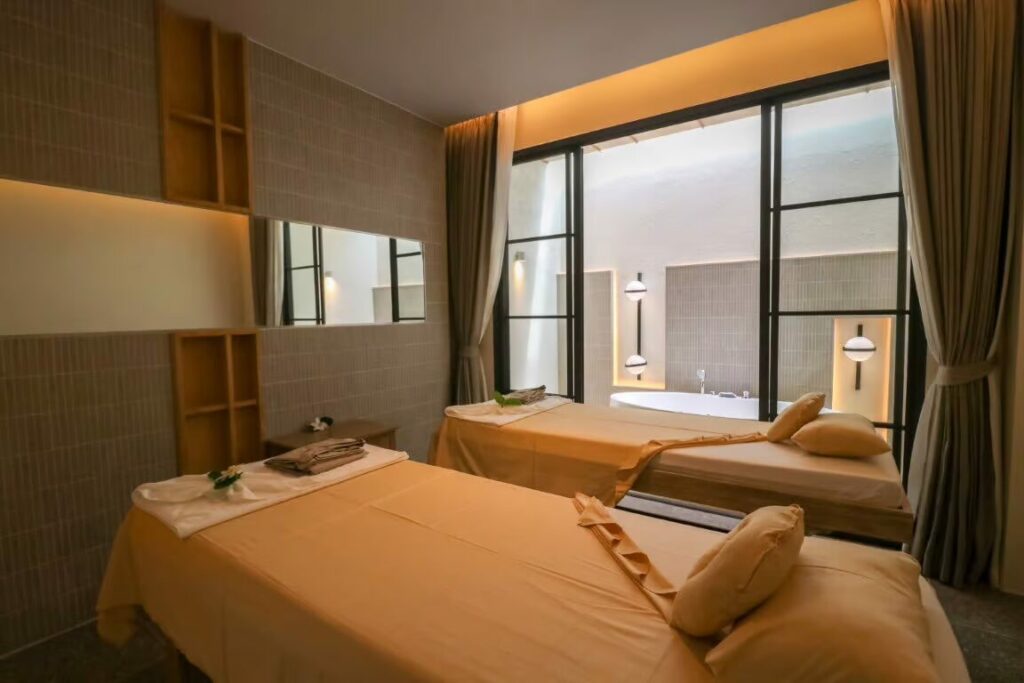 makkha-spa spa-room massage-beds luxury-resort