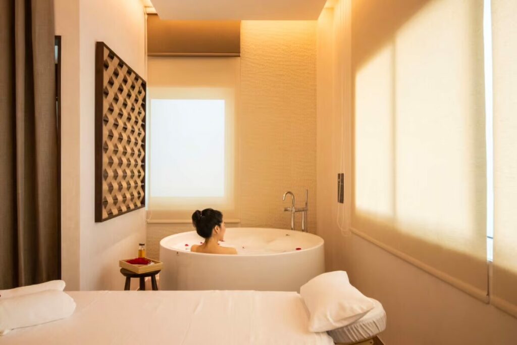 makkha-spa spa-treatment luxury-bath massage-room