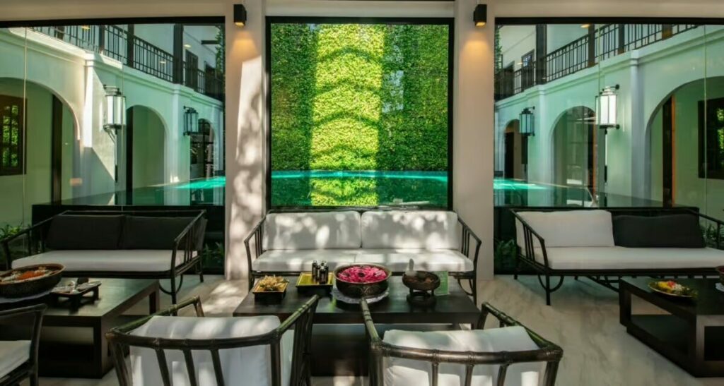 makkha-spa luxury-resort vertical-garden indoor-outdoor-living