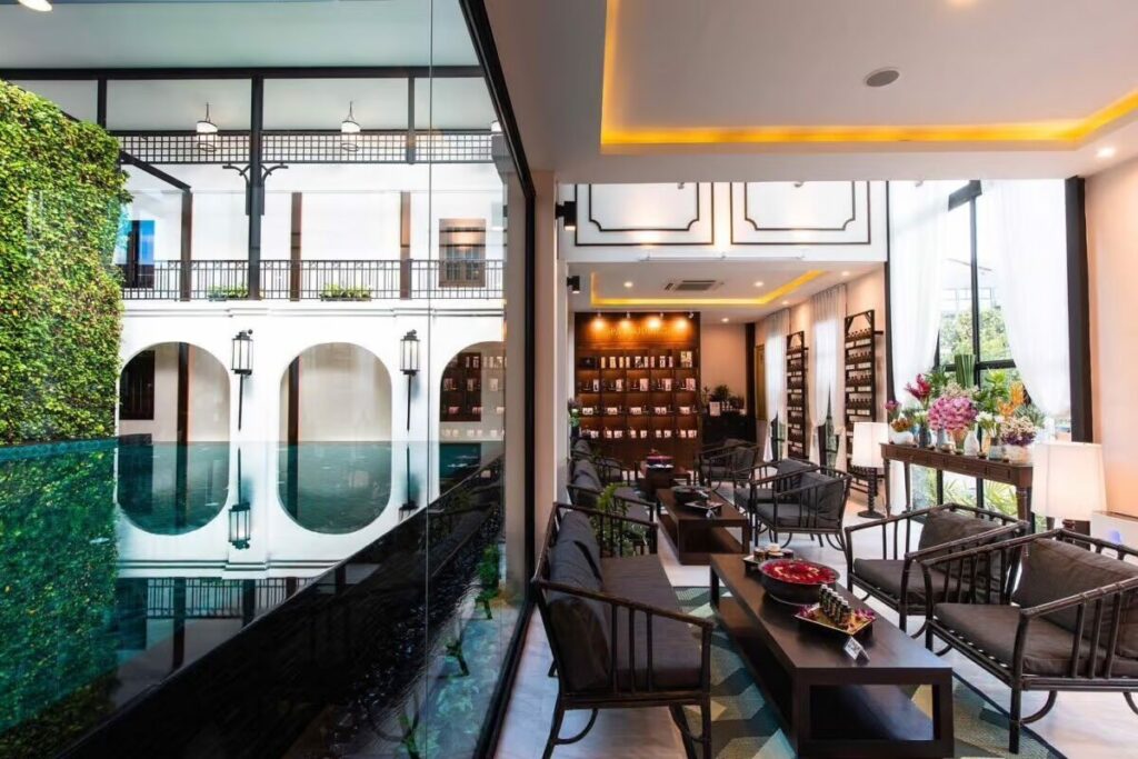 makkha-spa spa-lounge indoor-pool luxury-resort