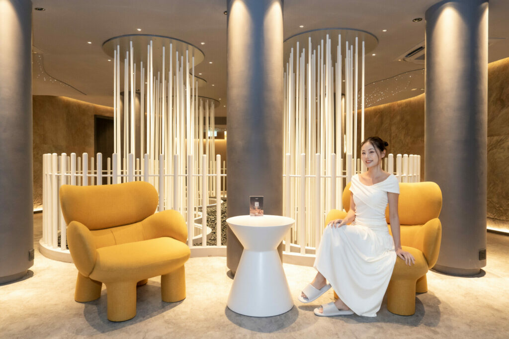 makkha-spa spa-lounge interior-design yellow-chair